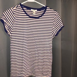 Fun striped T-shirt.